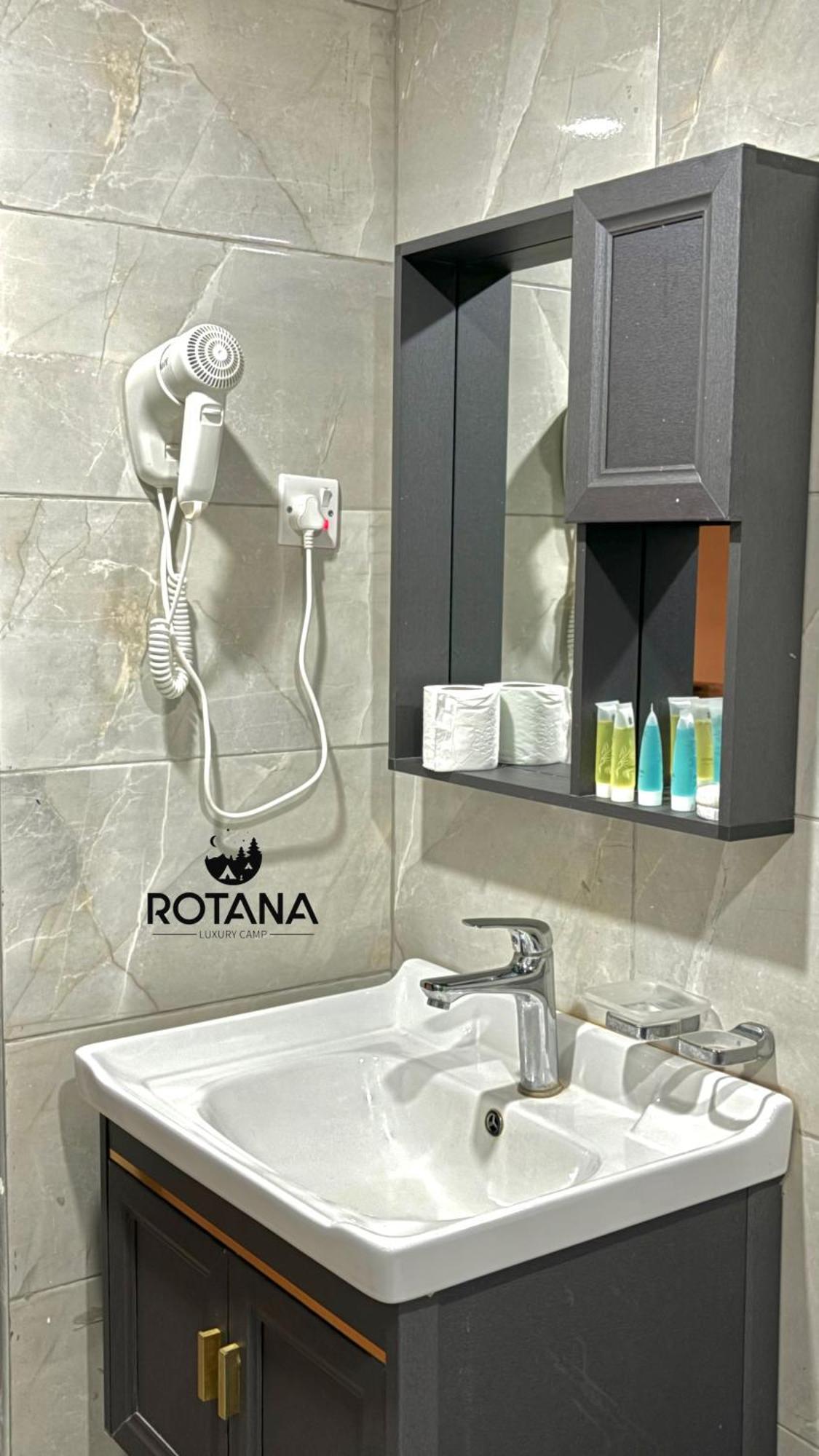 Отель Rotana Luxury Camp Вади-Рам Экстерьер фото